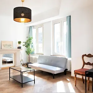 Lily Apartment. Historic Center Of Appartement